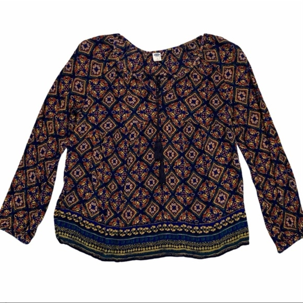 OLD NAVY Long Sleeve Loose Fitting Pullover Top